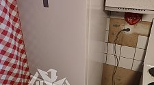 Установить холодильник или морозильник/Перенавесить двери холодильника
