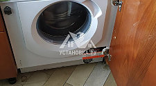 Установить встраиваемую стиральную машину Hotpoint-Ariston BI WMHG 71284
