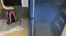 Перенавесить двери холодильника