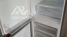 Перенавесить двери холодильника
