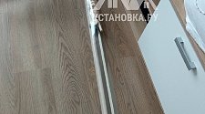 Установить новый настенный карниз