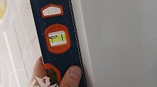 Установить новый отдельно стоящий холодильник