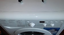 Установка отдельно стоящей стиральной машины Indesit