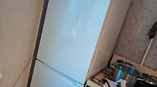 Установить новый отдельно стоящий холодильник Indesit ITS 4160 W