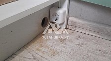 Установить стиральную машину соло Indesit IWUB 4085 на кухне