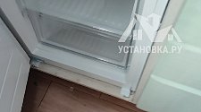 Установить встраиваемые холодильник