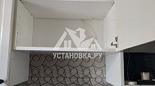 Установить новую подвесную вытяжку в квартире