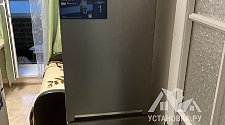 Установить новые отдельно стоящий холодильник