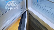 Перенавесить двери холодильника