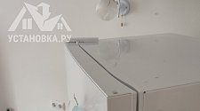 Перенавесить двери холодильника