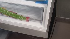 Перенавесить двери холодильника