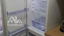 Установить новый отдельно стоящий холодильник Beko
