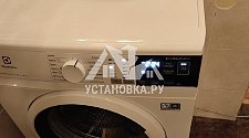 Установить новую отдельностоящую стиральную машину Electrolux EW6S4R06W