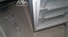 Установить отдельно стоящий холодильник Liebherr