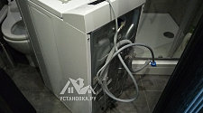 Установить отдельностоящую стиральную машину Electrolux в ванной
