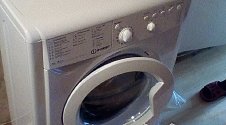 Установить отдельностоящую стиральную машину Indesit IWUB 4085 CIS