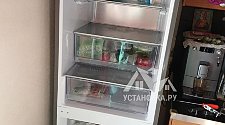 Перенавесить двери холодильника