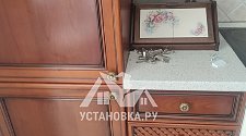 Установить/подключить посудомоечной машину