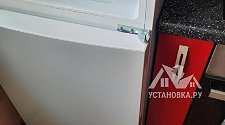 Перенавесить двери холодильника