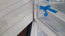 Перенавесить двери холодильника