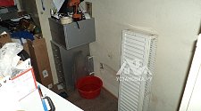 Установить краны на радиаторы отопления