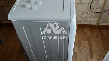 Демонтировать и установить отдельно стоящую стиральную машину Индезит на кухне на готовые коммуникации вместо прежней