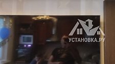 Установить/подвесить и настроить телевизор