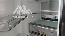 Перенавесить двери холодильника