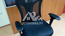 Собрать два кресла в офисе