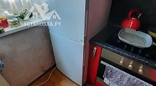 Перенавесить двери холодильника