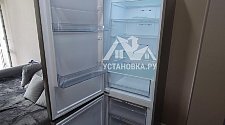 Перенавесить двери холодильника