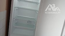 Перенавесить двери холодильника