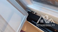 Установить холодильник или морозильник/Перенавесить двери холодильника