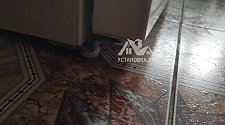 Перенавесить двери холодильника