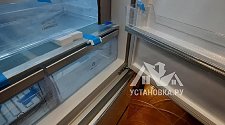 Перенавесить двери холодильника