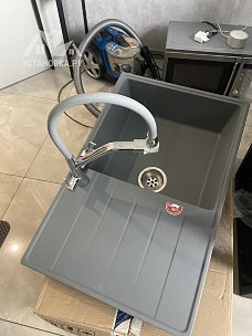 Установить новую накладную мойку