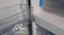 Перевесить двери на новом отдельно стоящем холодильнике Атлант