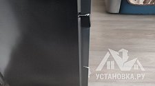 Перенавесить двери холодильника