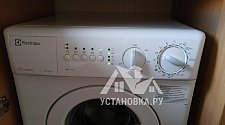 Установить стиральную машину Electrolux EWC 1350