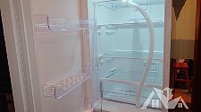 Перенавесить двери холодильника