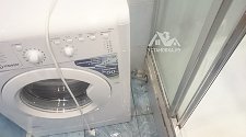 Установить отдельно стоящую стиральную машину Indesit на готовые коммуникации в ванной комнате