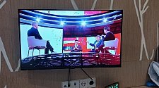 Установить/подвесить и настроить телевизор