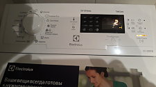 Установить в ванной комнате отдельностоящую стиральную машину Electrolux