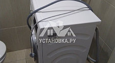 Установка стиральной машины Bosch в ванной
