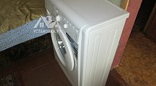 Установить стиральную машину Indesit IWUC 4105 в санузле