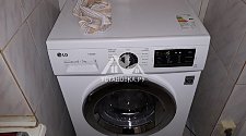 Установить отдельностоящую стиральную машину LG ванной комнате на готовые коммуникации вместо прежней