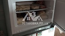 Демонтировать и установить холодильник и электрическую плиту