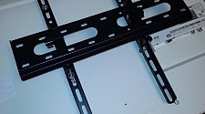Установить/подвесить и настроить телевизор
