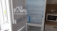 Установить холодильник