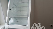 Перенавесить двери холодильника